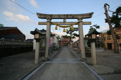 マウスクリックで拡大/縮小します