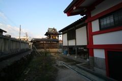 マウスクリックで拡大/縮小します