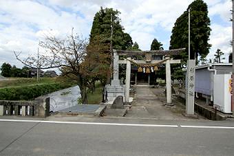 マウスクリックで拡大/縮小します