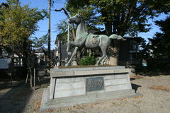 マウスクリックで拡大/縮小します