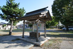 マウスクリックで拡大/縮小します