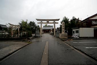 マウスクリックで拡大/縮小します