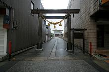 マウスクリックで拡大/縮小します