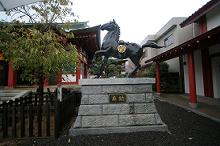 マウスクリックで拡大/縮小します