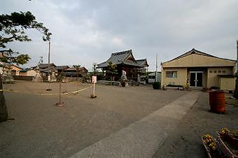 マウスクリックで拡大/縮小します