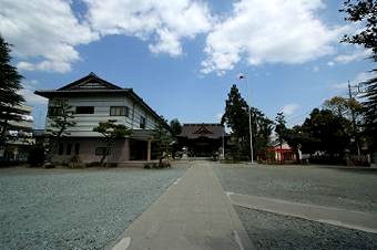 マウスクリックで拡大/縮小します