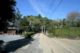 マウスクリックで拡大/縮小します