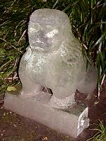 マウスクリックで拡大/縮小します