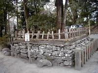 マウスクリックで拡大/縮小します