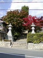 マウスクリックで拡大/縮小します