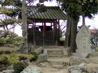 マウスクリックで拡大/縮小します