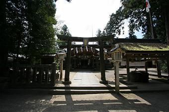 マウスクリックで拡大/縮小します