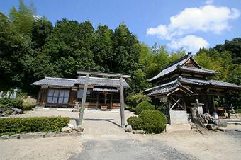 マウスクリックで拡大/縮小します