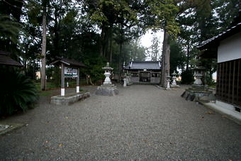 マウスクリックで拡大/縮小します