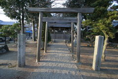 マウスクリックで拡大/縮小します