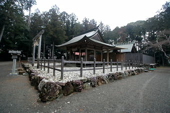 マウスクリックで拡大/縮小します