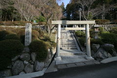 マウスクリックで拡大/縮小します