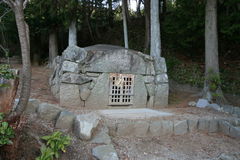 マウスクリックで拡大/縮小します