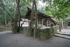 マウスクリックで拡大/縮小します