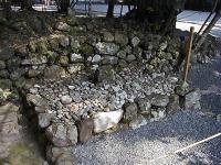 マウスクリックで拡大/縮小します