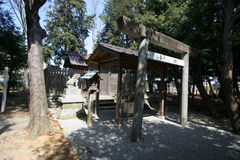 マウスクリックで拡大/縮小します