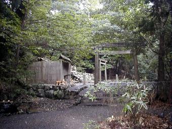 マウスクリックで拡大/縮小します