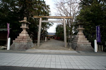 マウスクリックで拡大/縮小します