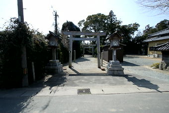 マウスクリックで拡大/縮小します