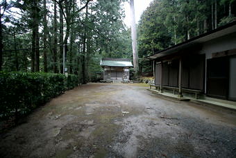 マウスクリックで拡大/縮小します