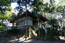 マウスクリックで拡大/縮小します