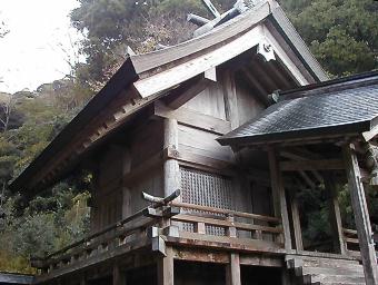 マウスクリックで拡大/縮小します