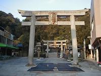 マウスクリックで拡大/縮小します