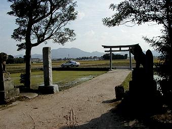 マウスクリックで拡大/縮小します