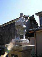 マウスクリックで拡大/縮小します