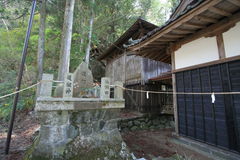 マウスクリックで拡大/縮小します