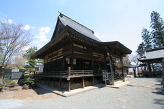 マウスクリックで拡大/縮小します