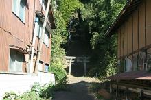 マウスクリックで拡大/縮小します