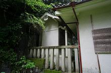 マウスクリックで拡大/縮小します