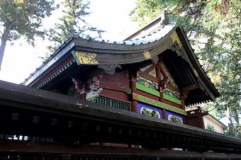 マウスクリックで拡大/縮小します