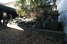 マウスクリックで拡大/縮小します