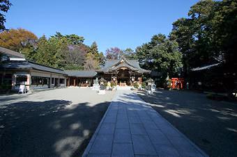 マウスクリックで拡大/縮小します