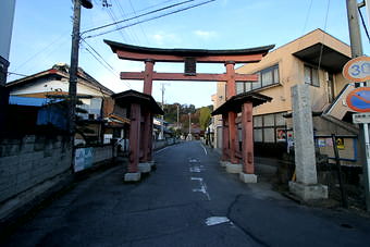 マウスクリックで拡大/縮小します