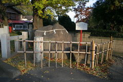 マウスクリックで拡大/縮小します