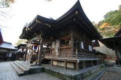 マウスクリックで拡大/縮小します