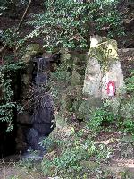 マウスクリックで拡大/縮小します