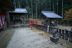 マウスクリックで拡大/縮小します