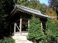 マウスクリックで拡大/縮小します