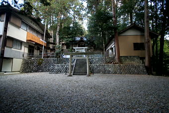 マウスクリックで拡大/縮小します