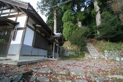 マウスクリックで拡大/縮小します