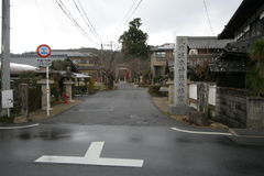 マウスクリックで拡大/縮小します